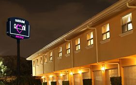Omni Autohotel